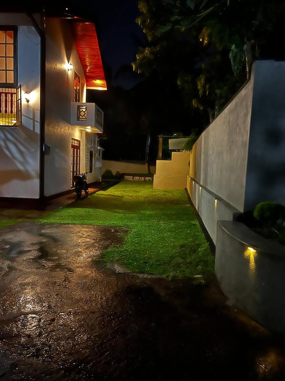 Urban Galle Villa Εξωτερικό φωτογραφία